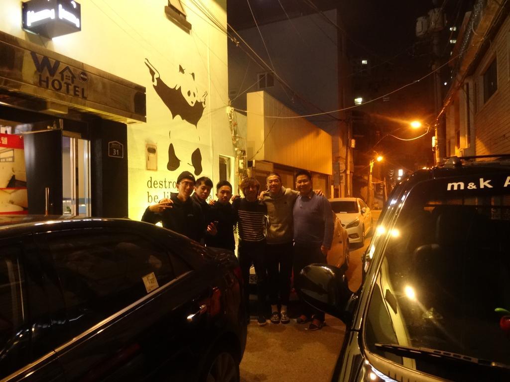 W Mini Hotel Dongdaemoon Seul Esterno foto