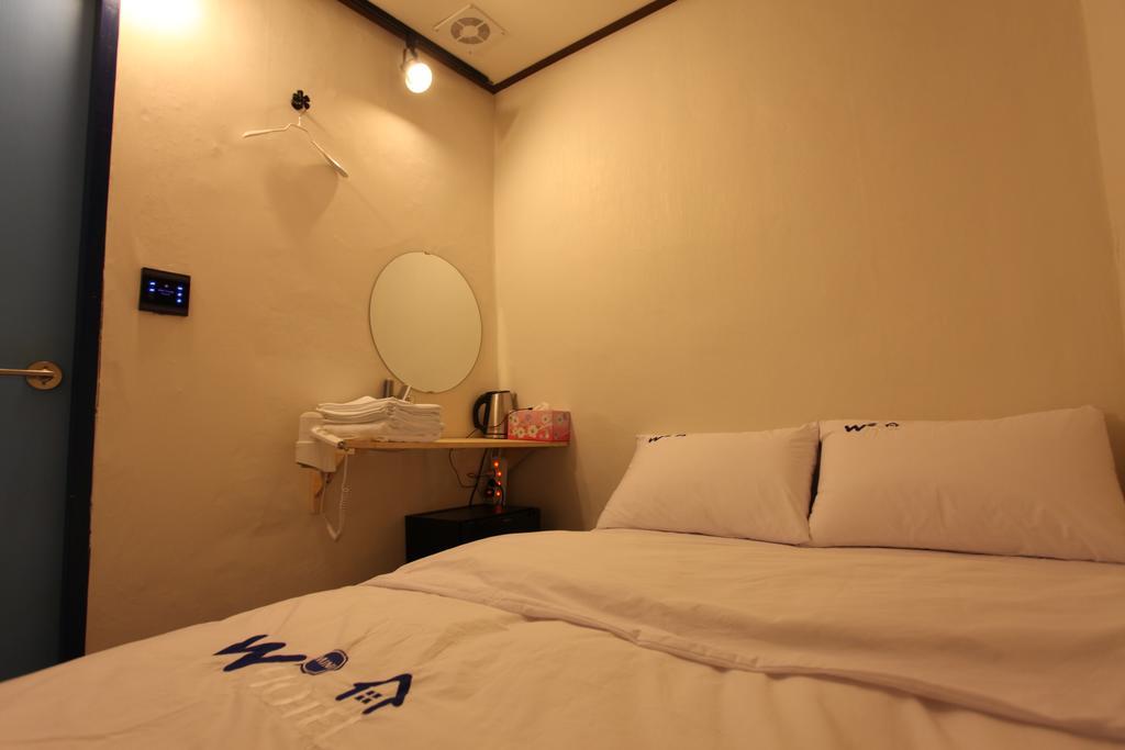 W Mini Hotel Dongdaemoon Seul Esterno foto