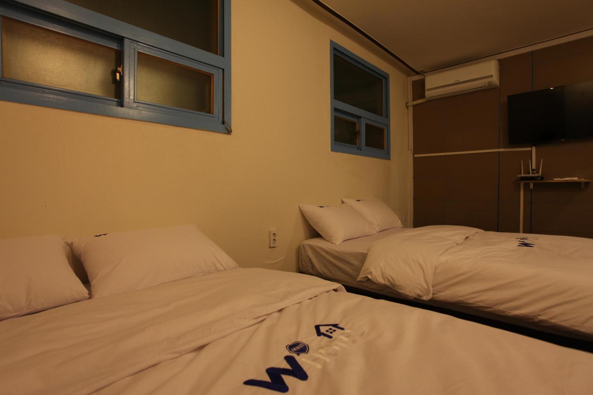 W Mini Hotel Dongdaemoon Seul Esterno foto