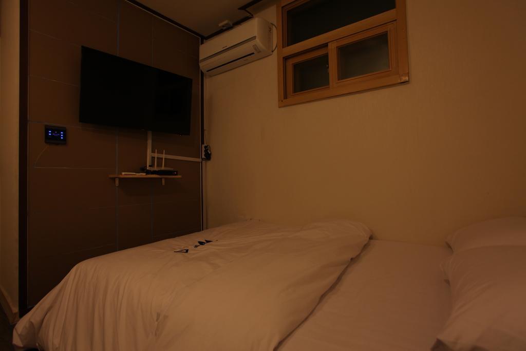 W Mini Hotel Dongdaemoon Seul Esterno foto